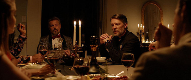 The Dinner Party: Na téhle hororové večeři bude z hostů hlavní chod | Fandíme filmu