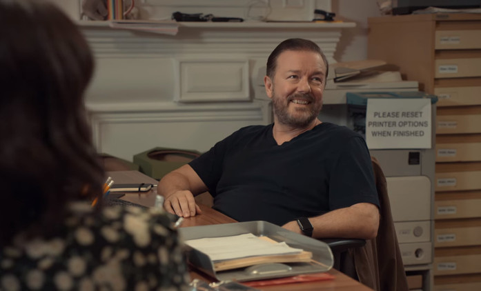 Po životě: Hořkosladká komedie Rickyho Gervaise dostane 3. řadu | Fandíme seriálům