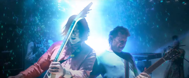 Bill and Ted Face the Music: Trailer představuje hudební komedii, kde Keanu Reeves hudbou zachraňuje svět | Fandíme filmu