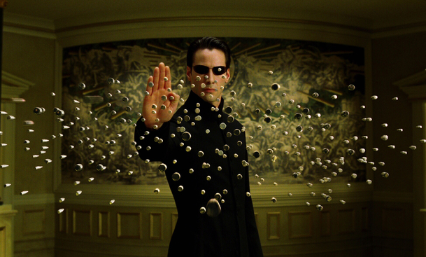 Matrix 4 bude podle Neila Patricka Harrise jiný než původní trilogie | Fandíme filmu