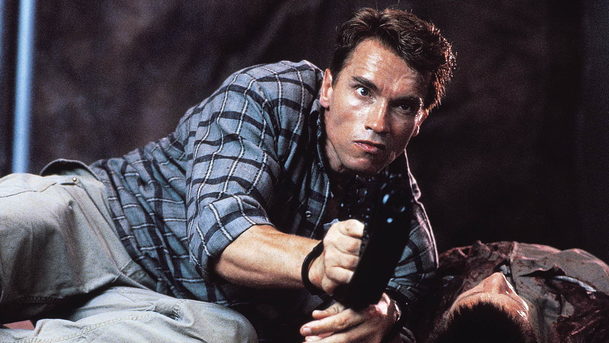 Špionážního seriálu s Arnoldem Schwarzeneggerem se ujal Netflix | Fandíme serialům