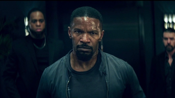 Finding Mike: Jamie Foxx se postupně mění v Mika Tysona | Fandíme filmu