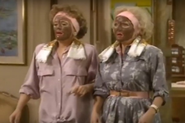 Golden Girls: Hulu stahuje epizodu klasického sitcomu kvůli rasové necitlivosti | Fandíme serialům