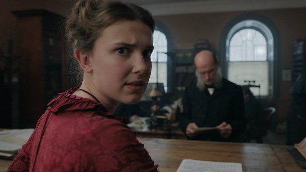 Enola Holmes: Snímek o sestře Sherlocka Holmese čelí žalobě | Fandíme filmu