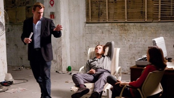 Christopher Nolan vzkazuje, že není tyran, židle jsou povolené | Fandíme filmu