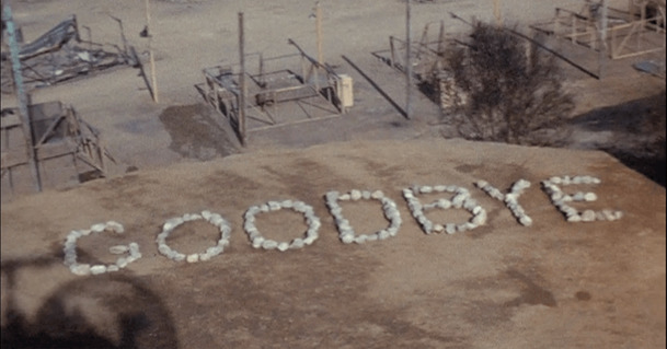 M*A*S*H: Proč Wayne "Trapper" Rogers opustil seriál | Fandíme serialům