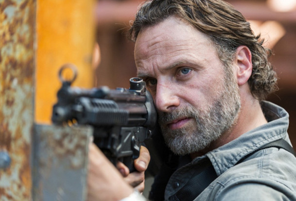 Živí mrtví: Kolik lidí zabil Rick Grimes během své poutě zombie světem | Fandíme serialům