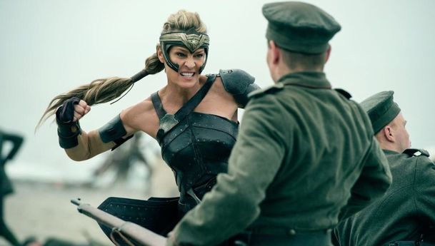 Wonder Woman: Režisérka přibližuje spin-off ze světa Amazonek | Fandíme filmu