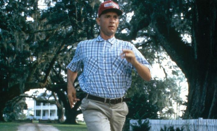 Forrest Gump: Tom Hanks musel zaplatit natáčení legendární scény ze své kapsy | Fandíme filmu