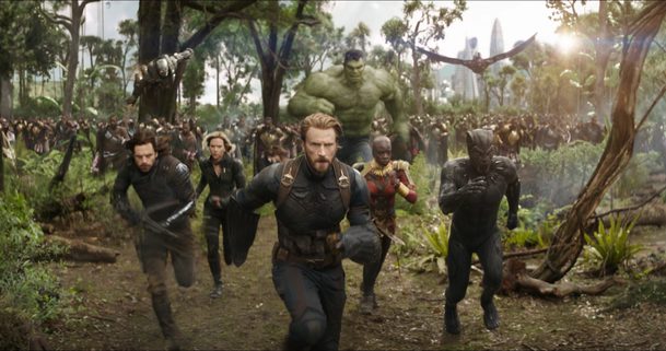 Avengers: Infinity War: Vystřižená scéna s inteligentním Hulkem a další videa | Fandíme filmu