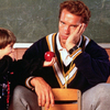 Policajt ze školky: Po třiceti letech se Arnold Schwarzenegger znovu sešel se svojí třídou | Fandíme filmu