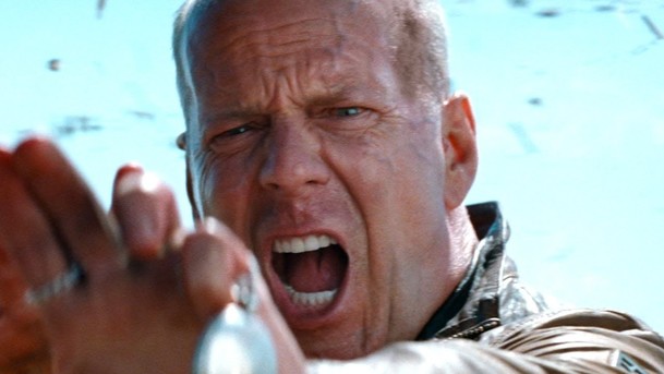 American Siege: Šerif Bruce Willis musí sejmout partičku zlodějů | Fandíme filmu