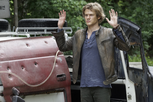 MacGyver: Tvůrce seriálu byl vyhozen, kvůli jeho chování uvažovala hlavní hvězda o sebevraždě | Fandíme serialům