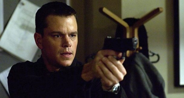 Bourne: Z akční série je divadelní kaskadérská show | Fandíme filmu