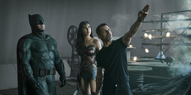 Justice League: Superman v černém obleku v ukázce z režisérské verze | Fandíme filmu