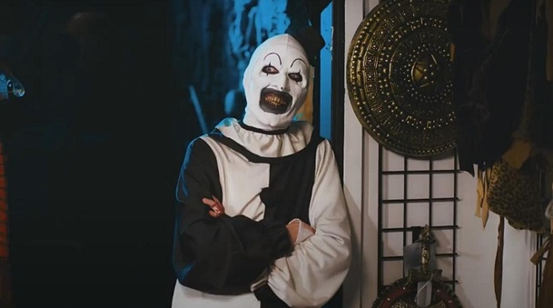 Terrifier 2: S klauny nejsou žerty aneb vraždící maniak se vrací | Fandíme filmu