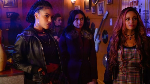 Riverdale: Bernadette Beck se nelíbí, jak tvůrci přistupují k černošským postavám a hercům | Fandíme serialům