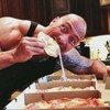 Dwayne "The Rock" Johnson si málem zahrál Willyho Wonku | Fandíme filmu