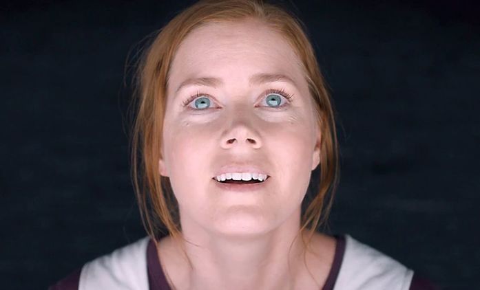 Nightbitch: Amy Adams se v černé komedii strachuje, že se promění v psa | Fandíme filmu