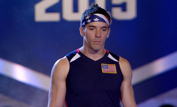 American Ninja Warrior: Jeden z nejúspěšnějších závodníků byl zatčen kvůli dětské pornografii | Fandíme seriálům