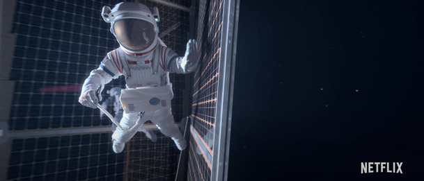 Away: Nová vesmírná sci-fi od Netflixu s Hilary Swank v hlavní roli v novém traileru | Fandíme serialům