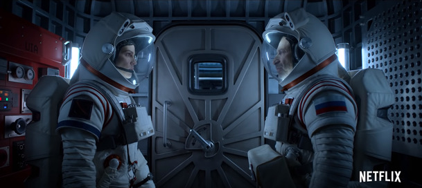 Away: Nová vesmírná sci-fi od Netflixu s Hilary Swank v hlavní roli v novém  traileru | Fandíme serialům