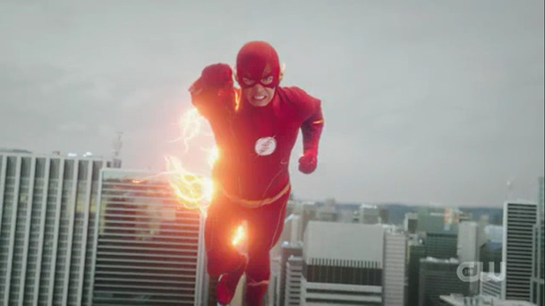 The Flash, Supergirl a spol. nemusí stihnout premiéru, filmaři stávkují | Fandíme serialům