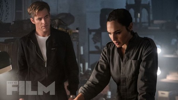 Wonder Woman 1984: Velké preview důkladně představuje očekávaný snímek | Fandíme filmu