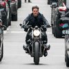 Mission: Impossible 7: Tom Cruise opět létá vzduchem, tentokrát na motorce | Fandíme filmu