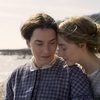 Ammonite: Saoirse Ronan a Kate Winslet prožívají i v nejnovějším traileru intimní chvilky | Fandíme filmu