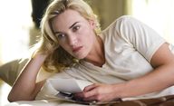 Fake!: V kriminálním thrilleru Kate Winslet naletí na podvod s kryptoměnami | Fandíme filmu