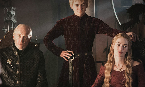 Hra o trůny: Představitel Tywina Lannistera nebyl spokojený s tím, jak byl seriál uzavřen | Fandíme serialům