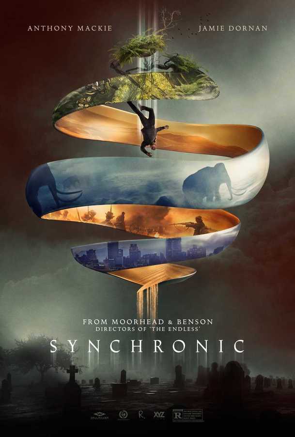 Synchronic: Falcon a pan Grey si v traileru šlehají novou unikátní drogu | Fandíme filmu