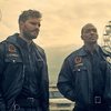 Synchronic: Falcon a pan Grey si v traileru šlehají novou unikátní drogu | Fandíme filmu