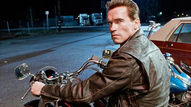 Terminátor 2: James Cameron chtěl proti sobě postavit dva Schwarzeneggery | Fandíme filmu