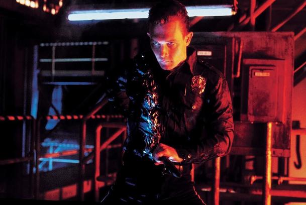 Terminátor: James Cameron původně plánoval poslat T-1000 do minulosti už v jedničce | Fandíme filmu