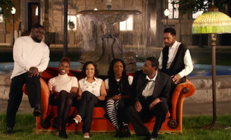 Skupina známých černošských herců zrekonstruuje epizodu Přátel. Dojde jednou na kompletní remake? | Fandíme filmu