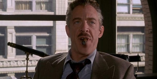 Spider-Man: Proč J. Jonah Jameson po letech vypadá jinak a jak to bude s jeho dalším návratem | Fandíme filmu