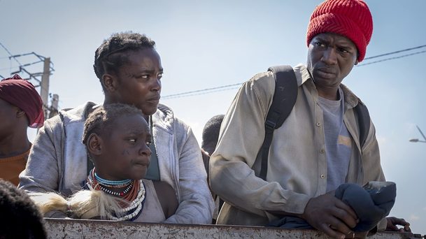 Jeho dům: Na migranty v Evropě čeká život v domě, ve kterém straší | Fandíme filmu