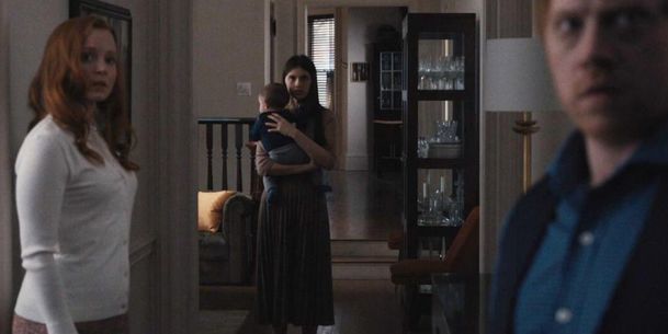 Servant: Trailer odhaluje premiéru 2. řady hororu M. Night Shyamalana | Fandíme serialům