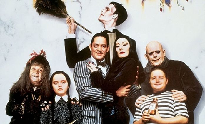 Addamsova rodina: Chystá se hraný seriál z produkce Tima Burtona | Fandíme seriálům