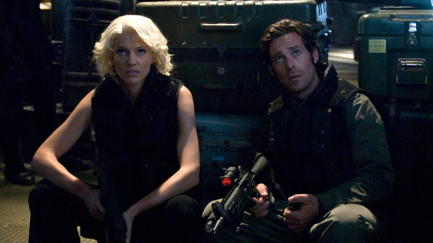 Battlestar Galactica: Hollywood pořád chce sci-fi s roboty dotáhnout do kin | Fandíme filmu