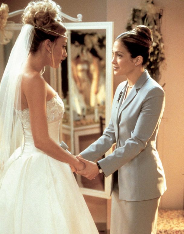 Shotgun Wedding: Svatba Jennifer Lopez se zvrhne v ozbrojený únos | Fandíme filmu