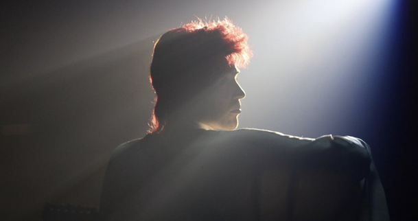 Stardust: David Bowie znovu ožívá v prvním traileru na chystaný film | Fandíme filmu