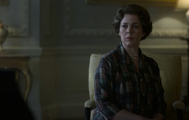 Koruna: Gillian Anderson se v novém traileru představuje jako Železná lady. | Fandíme serialům