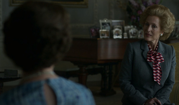 Koruna: Gillian Anderson se v novém traileru představuje jako Železná lady. | Fandíme serialům