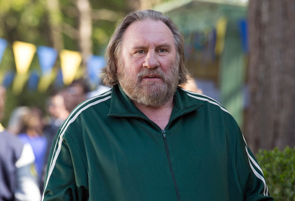 Gérard Depardieu zase čelí obvinění ze znásilnění | Fandíme filmu