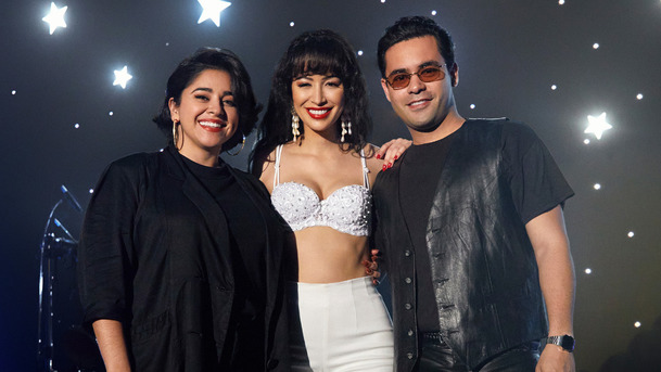 Selena: Cesta ke slávě: Tragický příběh slavné zpěvačky převypráví Netflix | Fandíme serialům