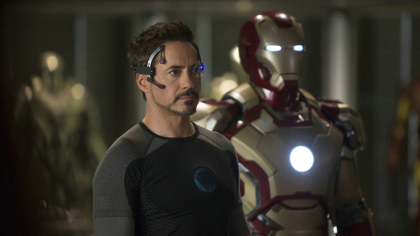 Iron Man 3: Proč tenkrát začal Tony Stark vytvářet desítky nových obleků | Fandíme filmu