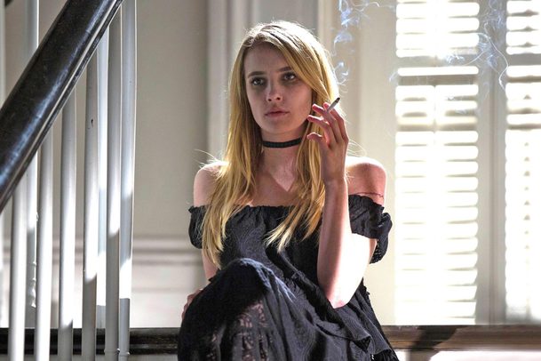 First Kill: Emma Roberts chystá upíří seriál pro Netflix | Fandíme serialům